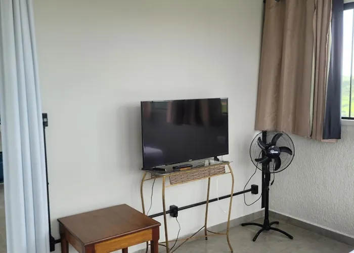 Apartamento 1 Quarto Ar Condicionado E Garagem